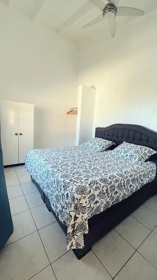 Sundaville Curacao ウィレムスタッド